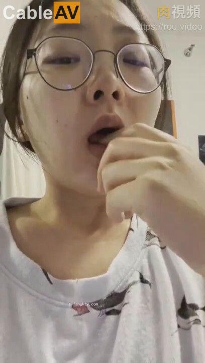 各种露脸反差婊口交啪啪调教 Part 70