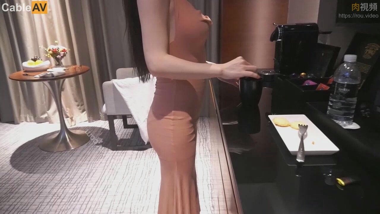 秀人极品网红 周于希 顶级大尺度剧情 巨乳摇晃 紫薇跳蛋 口交裹的啪啪响 Part (1)